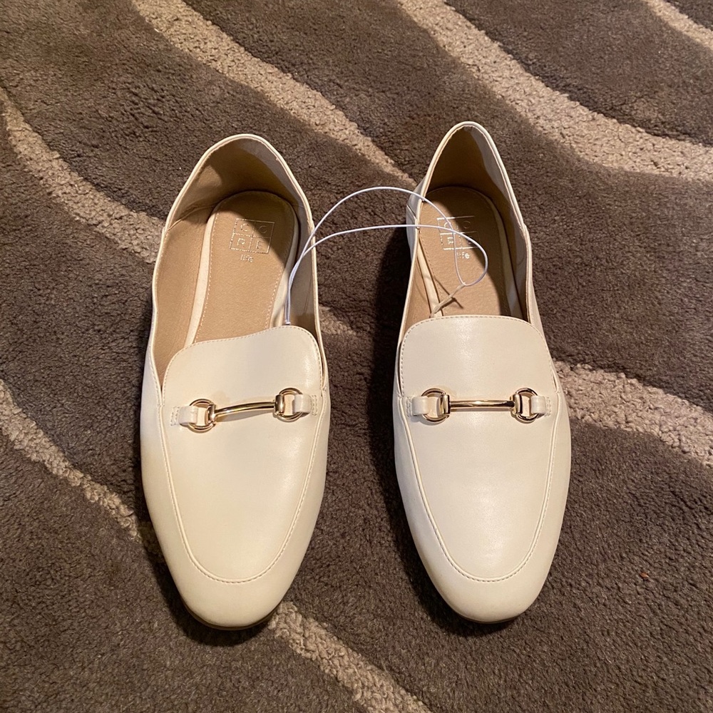 Women’s size 10 NWT